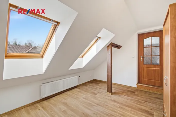 Prodej rodinného domu, Břasy, 298 m2