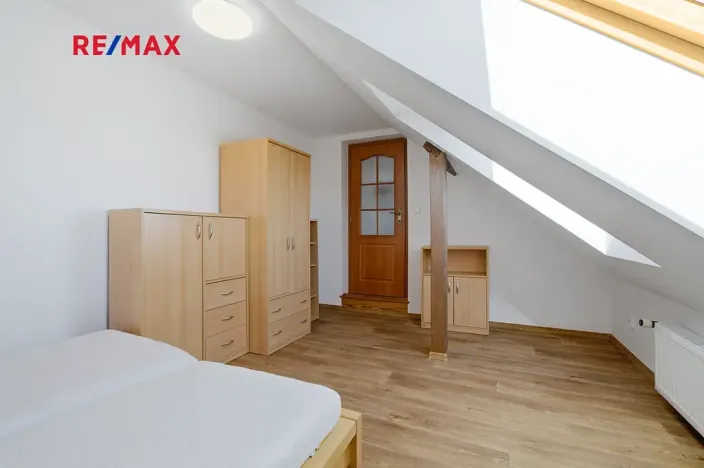 Prodej rodinného domu, Břasy, 298 m2