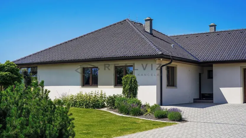 Prodej rodinného domu, Borovany, 237 m2