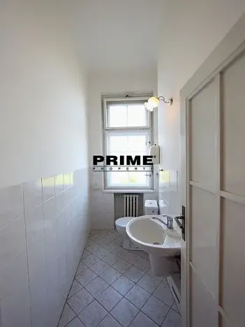 Pronájem kanceláře, Praha - Střešovice, Slunná, 270 m2