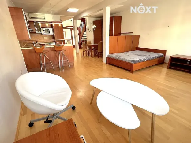 Pronájem bytu 2+kk, Uherský Brod, Masarykovo nám., 59 m2