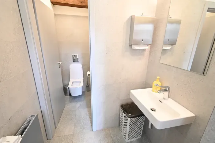 Pronájem kanceláře, Praha - Nové Město, Na příkopě, 215 m2