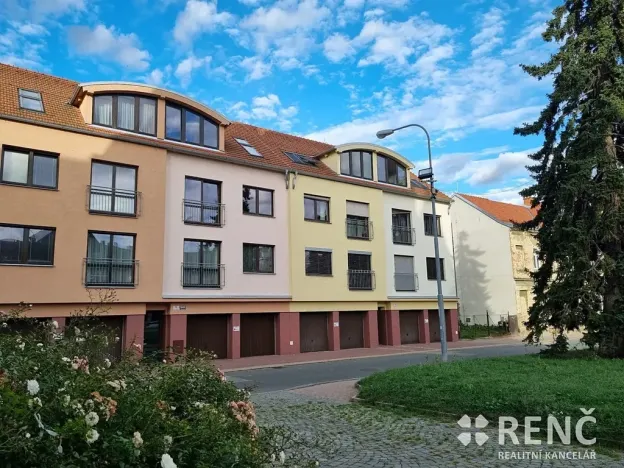 Pronájem bytu 3+kk, Brno, náměstí Republiky, 60 m2