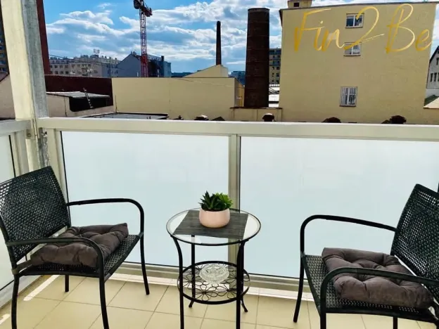 Pronájem bytu 1+1, Praha - Holešovice, Osadní, 38 m2