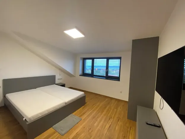 Pronájem bytu 4+kk, Troubsko, Pod vinohrady, 112 m2