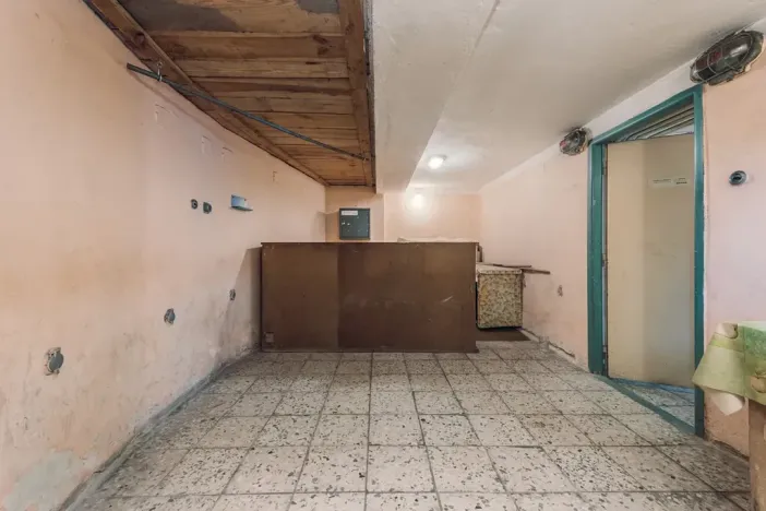 Prodej komerční nemovitosti, Klamoš, 865 m2