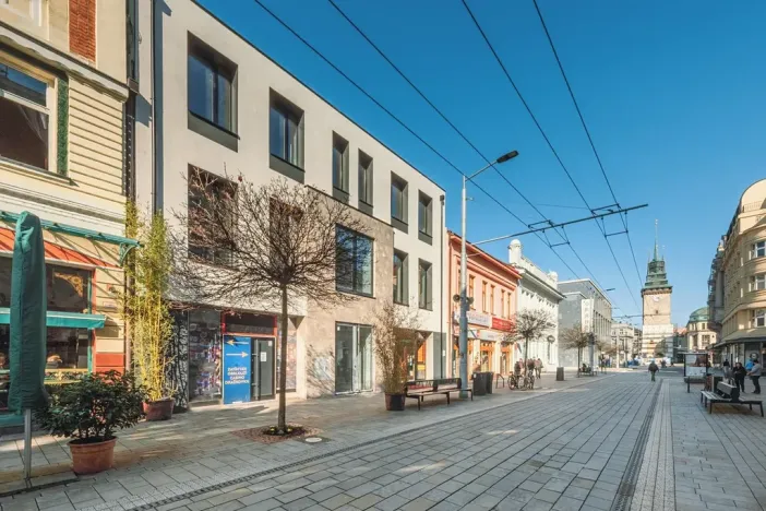 Pronájem obchodního prostoru, Pardubice, třída Míru, 390 m2