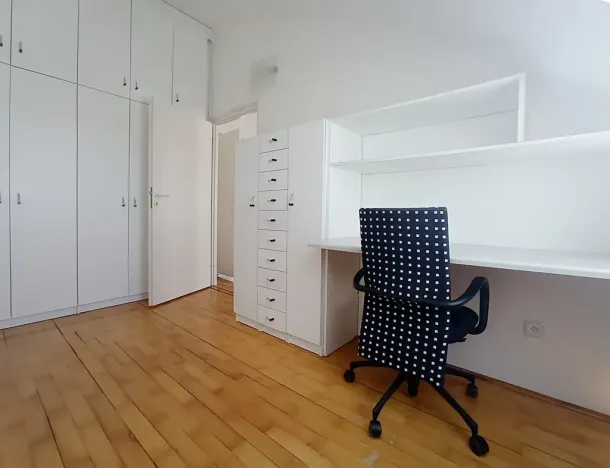 Prodej vily, Křižanov, Benešovo náměstí, 530 m2