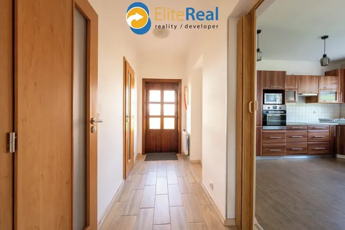 Prodej vícegeneračního domu, Příkazy, 344 m2