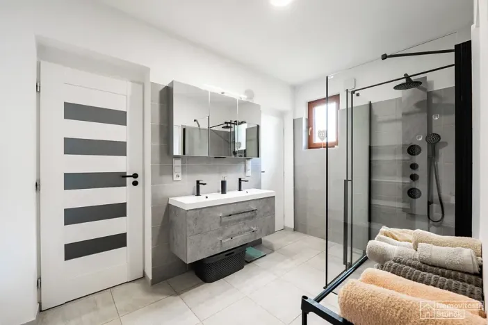 Prodej rodinného domu, Chyšky, 170 m2