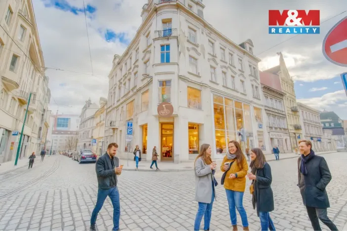 Pronájem restaurace, Plzeň - Vnitřní Město, Zbrojnická, 598 m2