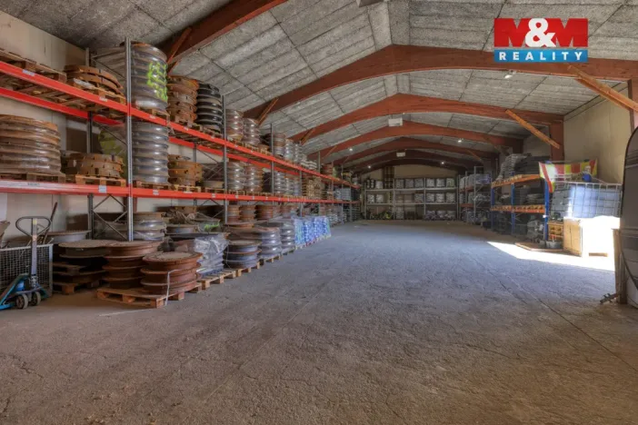 Pronájem skladu, Plzeň - Valcha, 745 m2