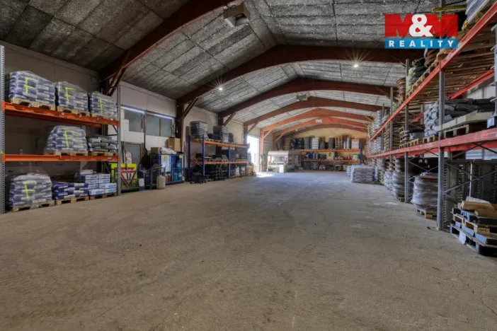 Pronájem skladu, Plzeň - Valcha, 745 m2
