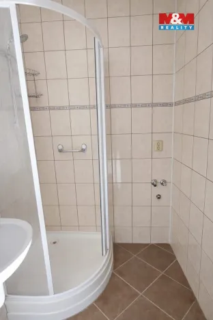 Pronájem bytu 2+1, Ústí nad Labem - Střekov, Kozinova, 55 m2