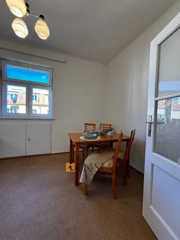 Pronájem bytu 1+1, Praha - Holešovice, Stupkova, 42 m2