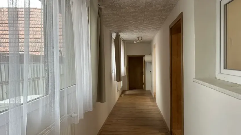 Pronájem rodinného domu, Bánov, 133 m2