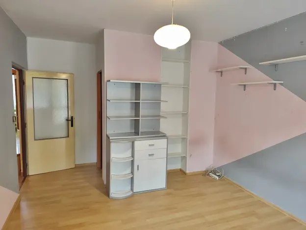 Prodej bytu 2+1, Desná, Poštovní, 66 m2