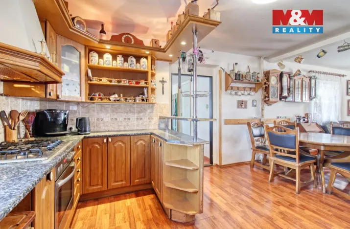 Prodej rodinného domu, Křimov - Krásná Lípa, 253 m2