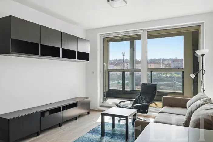 Pronájem bytu 1+kk, Praha - Libeň, Českomoravská, 33 m2