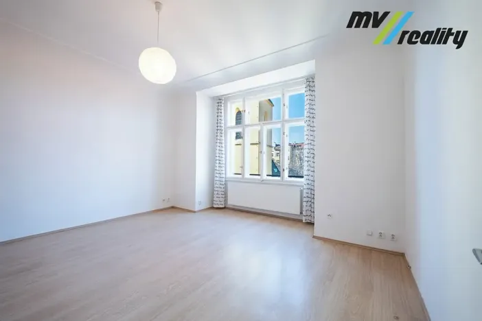 Prodej bytu 2+kk, Praha - Nové Město, Novomlýnská, 65 m2