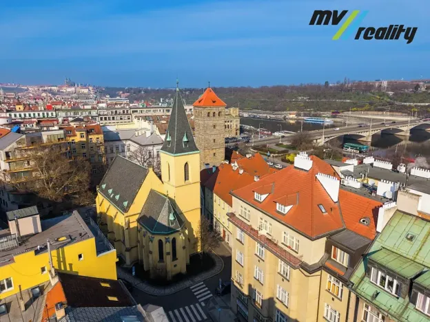 Prodej bytu 2+kk, Praha - Nové Město, Novomlýnská, 65 m2