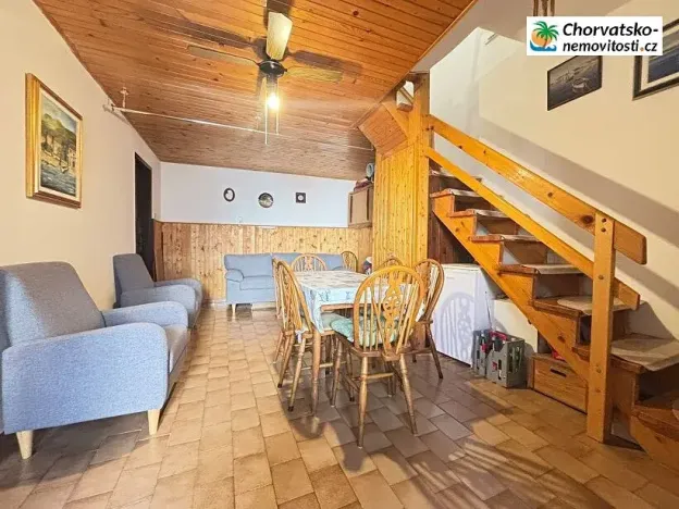 Prodej bytu 3+kk, Novalja, Chorvatsko, 58 m2