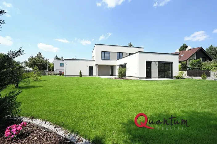 Pronájem rodinného domu, Šestajovice, Konopišťská, 250 m2