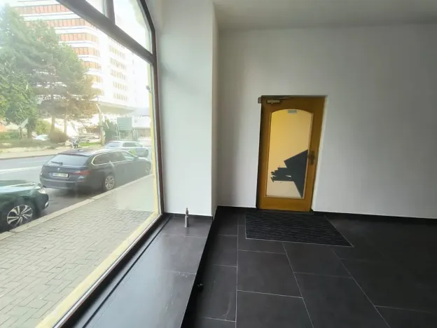 Pronájem obchodního prostoru, Ústí nad Labem, Masarykova, 45 m2