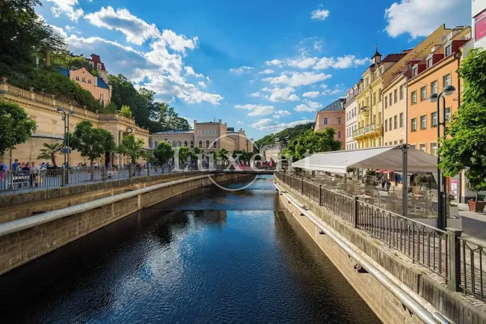 Prodej činžovního domu, Karlovy Vary, Vřídelní, 1221 m2