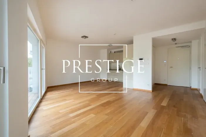 Pronájem bytu 2+kk, Praha - Smíchov, Kobrova, 81 m2