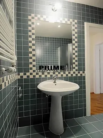 Pronájem bytu 3+1, Praha - Nové Město, Odborů, 108 m2