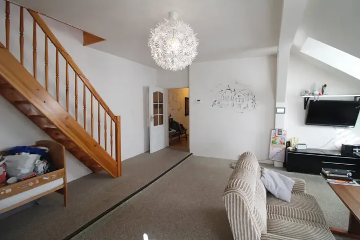 Prodej bytu 2+1, Karlovy Vary, Kolmá, 97 m2