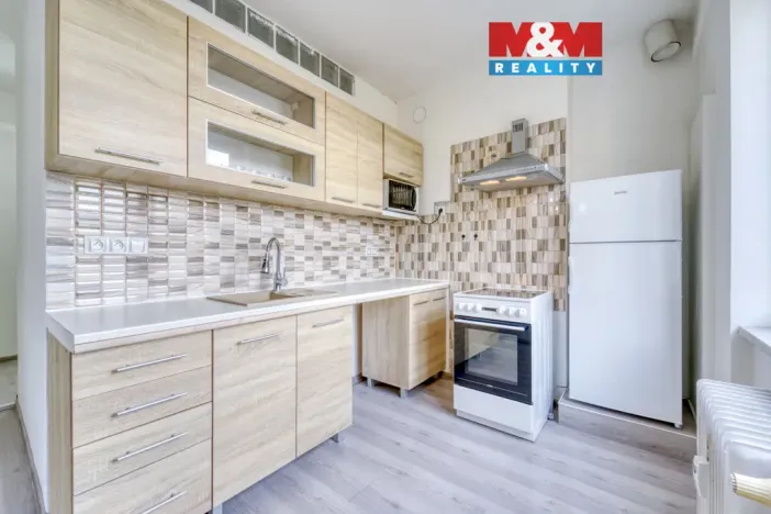 Pronájem bytu 2+1, Plzeň - Lobzy, Blatenská, 54 m2