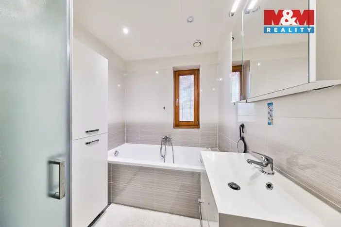 Prodej rodinného domu, Staré Buky - Prostřední Staré Buky, 89 m2