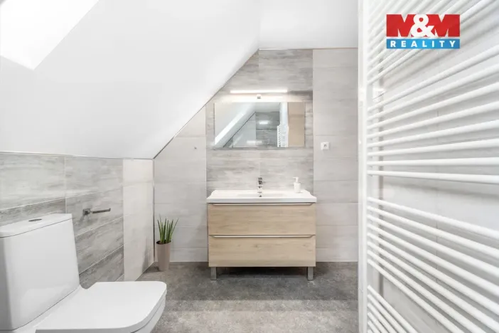 Prodej chalupy, Tanvald, Poštovní, 179 m2