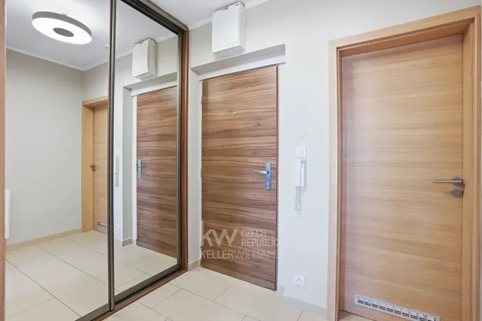 Pronájem bytu 2+kk, Praha - Libeň, Nad Rokoskou, 47 m2