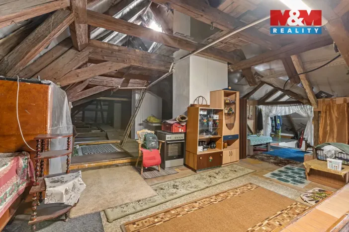 Prodej ubytování, Postoloprty, Wolkerova, 230 m2