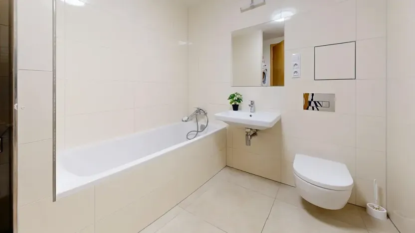 Prodej bytu 2+kk, Praha - Smíchov, Za Ženskými domovy, 52 m2