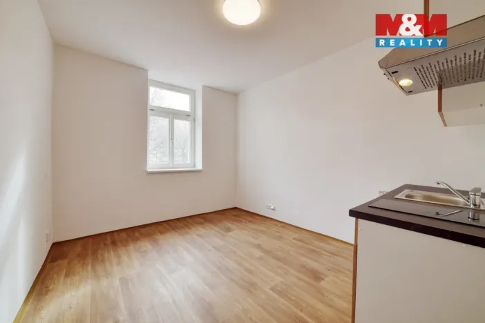 Pronájem bytu 1+kk, Mariánské Lázně, Hlavní třída, 20 m2