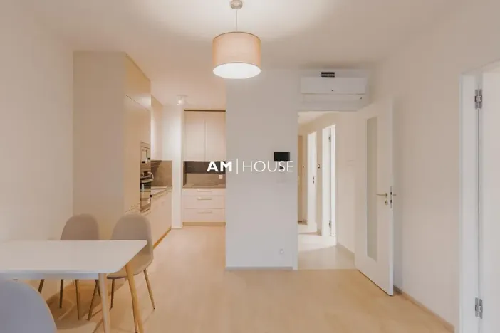 Pronájem bytu 2+kk, Praha - Vysočany, Ivana Hlinky, 50 m2