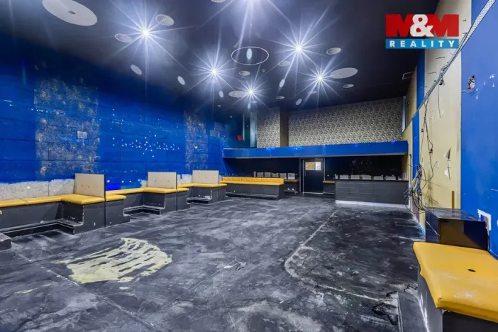 Pronájem obchodního prostoru, Jesenice, Budějovická, 289 m2