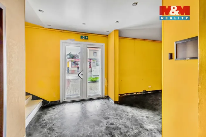 Pronájem obchodního prostoru, Jesenice, Budějovická, 289 m2