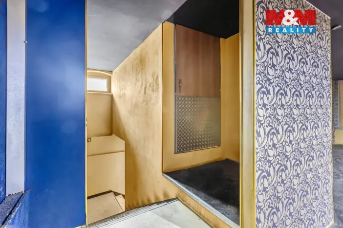 Pronájem obchodního prostoru, Jesenice, Budějovická, 289 m2