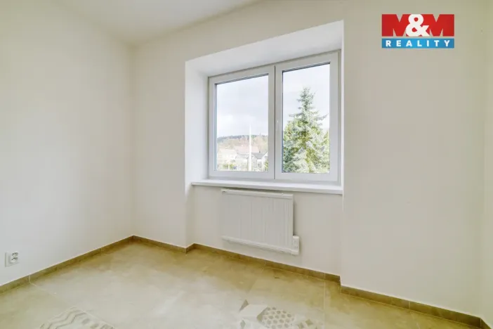 Pronájem bytu 1+1, Mariánské Lázně - Úšovice, Palackého, 32 m2