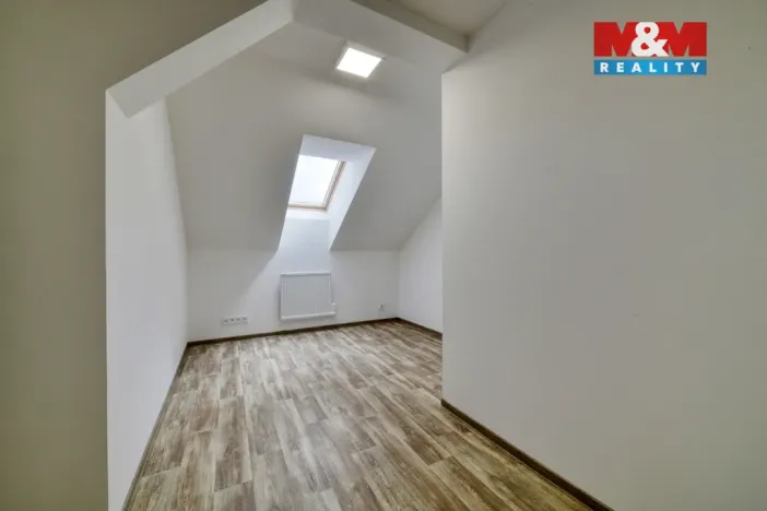 Pronájem bytu 3+kk, Mariánské Lázně - Úšovice, Palackého, 61 m2