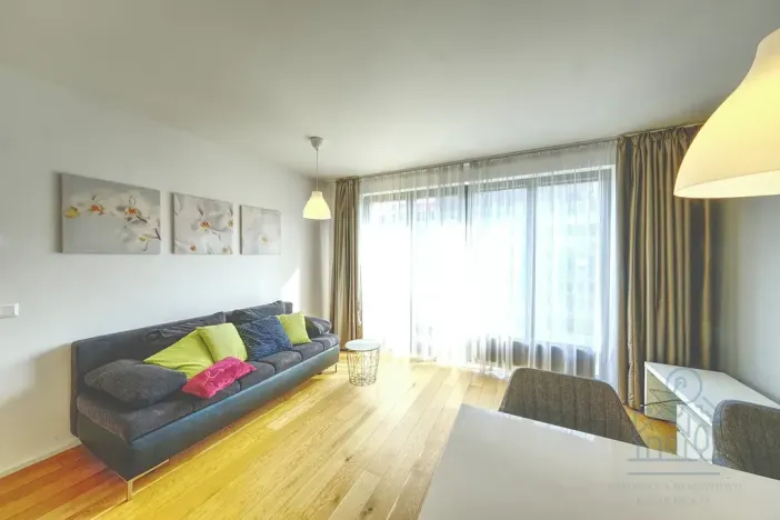 Pronájem bytu 2+kk, Praha - Vršovice, Archangelská, 54 m2