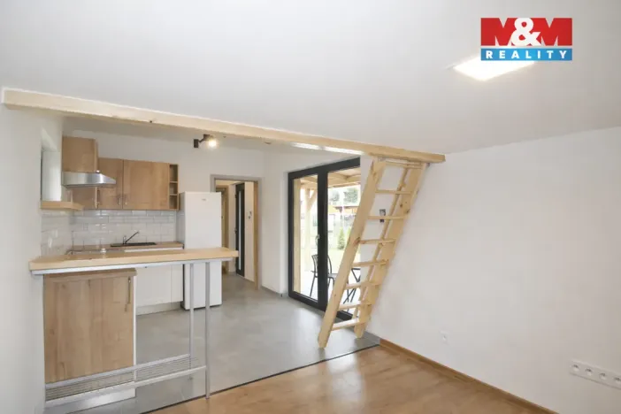 Pronájem chaty, Praha, Za Rokytkou, 35 m2