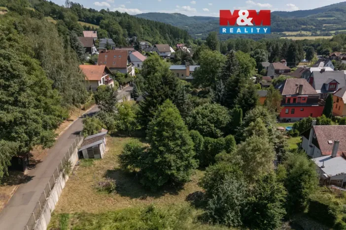 Prodej pozemku pro bydlení, Perštejn, 876 m2