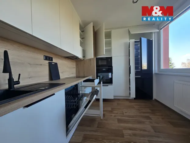 Prodej bytu 3+1, Frýdek-Místek - Frýdek, Slunečná, 74 m2