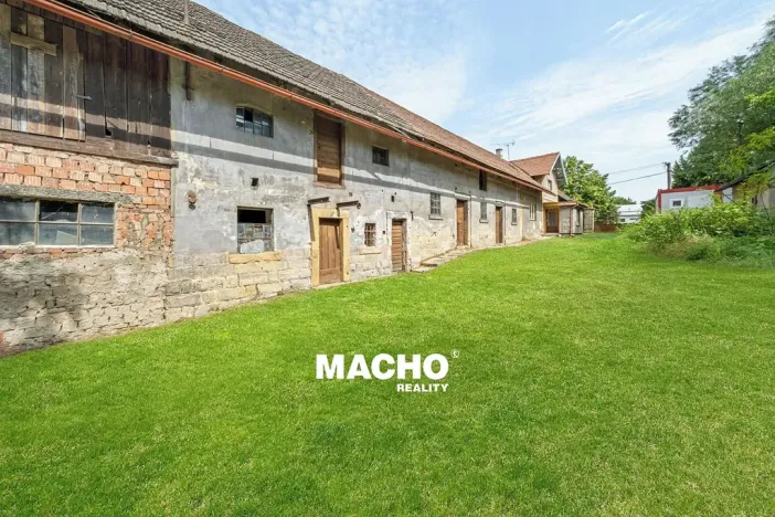 Prodej zemědělské usedlosti, Veliš, 335 m2